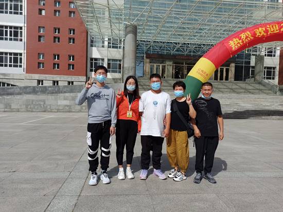 曹国政、魏圣丰源